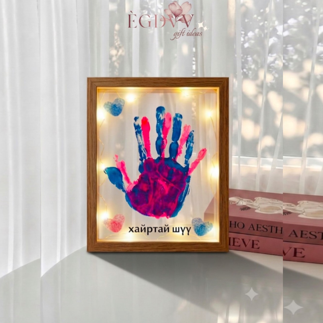 hand art